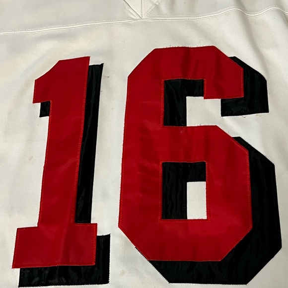 Joe Montana #16 Player of the Century Limited Edition 2004 - Picture 3 of 14